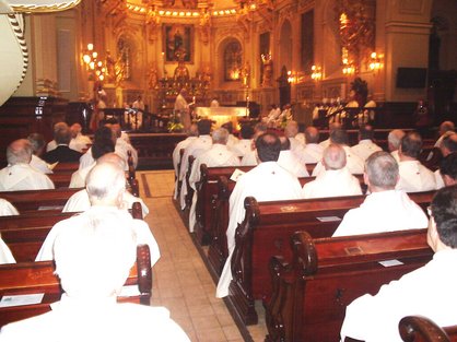 Concélébration à la Basilique-cathédrale Concélébration à la Basilique-cathédrale